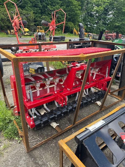 10063 Skid Steer AGT Seeder 2000MM