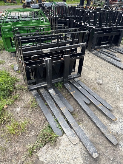 10084 42" Mini Skid Steer Pallet Forks