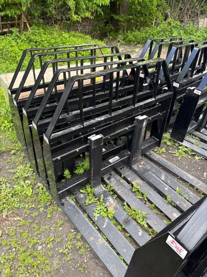 10124 3500lb Skid Steer Pallet Forks