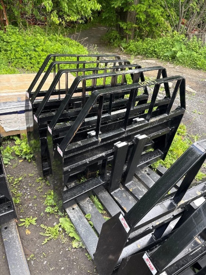 10133 3500lb Skid Steer Pallet Forks