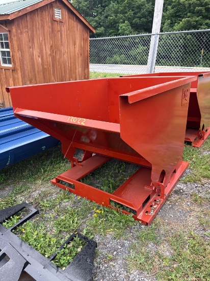 12022 2.0 CY Self Dumping Hopper with Fork Pockets