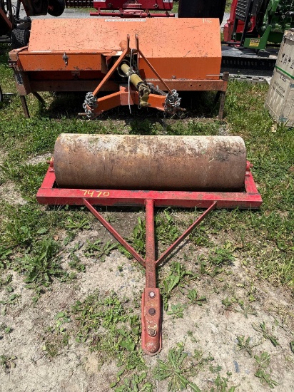 7470 4ft Roller