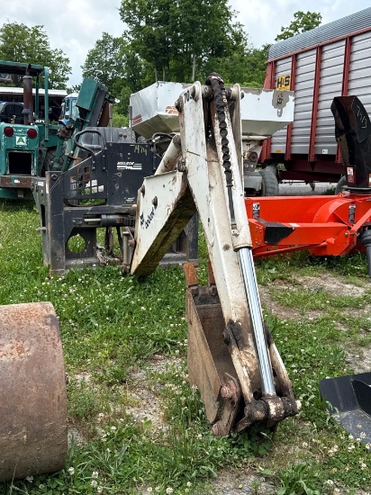 7474 Bobcat 709 Skid Steer Backhoe