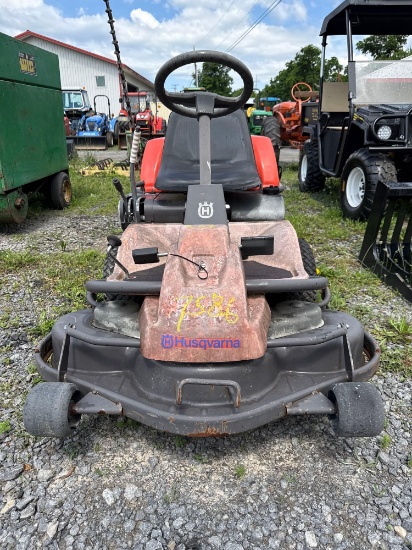 7586 Husqvarna 135 Rider Mower