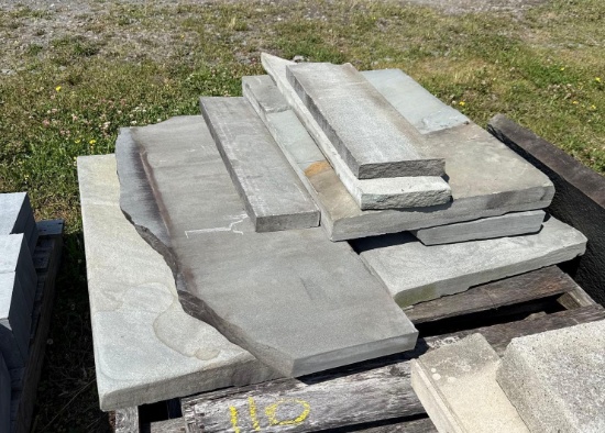110 Pallet of Fractured Bluestone Pieces