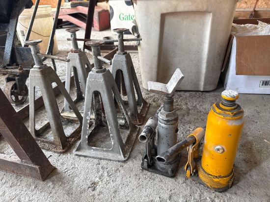 189 4 Jack Stands & 2 Bottle Jacks