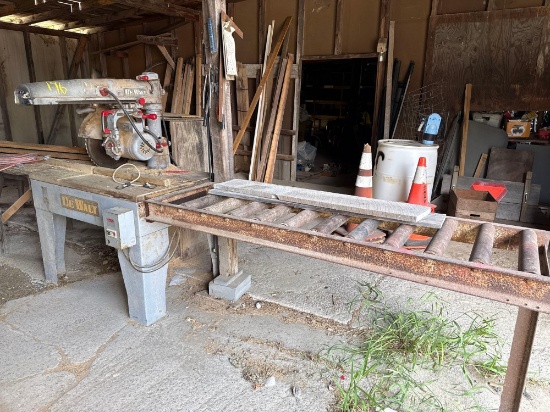 196 Dewalt Radial Arm Saw