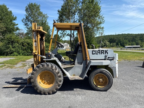 23 1987 Clark DPR 6000 LB Lift Diesel Rough Terrain Forklift