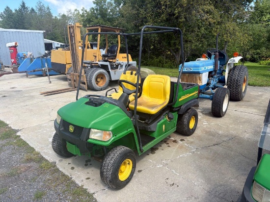 32 2004 John Deere Gator CX