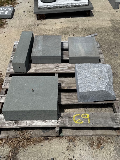 69 Pallet of Assorted Bluestone Pieces