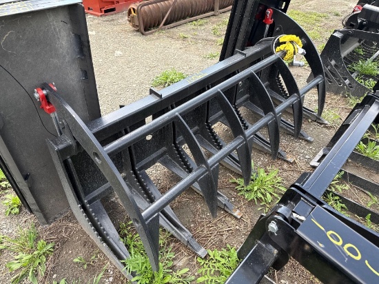 10062 New Wildkat Root Rake Grapple