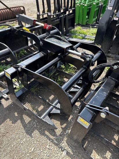 10079 New 40" JMR Grapple