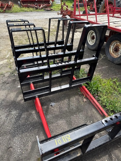 10119 New Kivel Dual Prong Bale Spear Attachment with Backframe