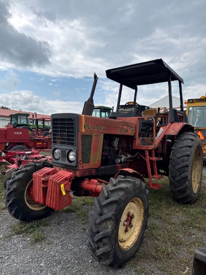 4465 Belarus 525 Tractor