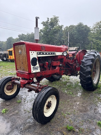 4628 Farmall 656 Tractor