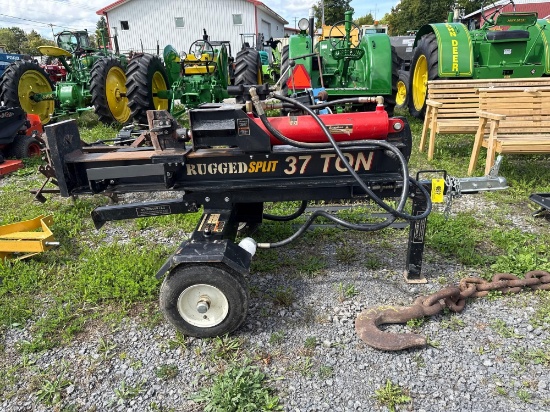 4692 37 ton Log Splitter
