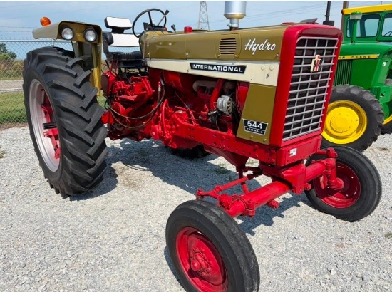 7868 IH Farmall 544 Hydro Golden Demonstrator