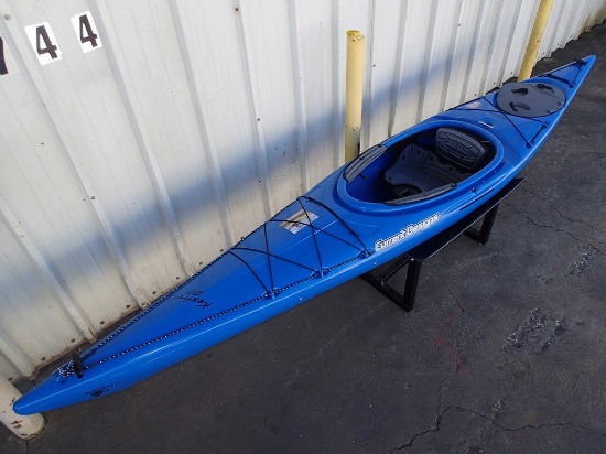 2017 Current Designs Kestrel 120 s/n MFPKG334I617