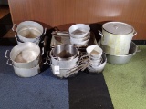 (23) Various pots and pans - mostly aluminum