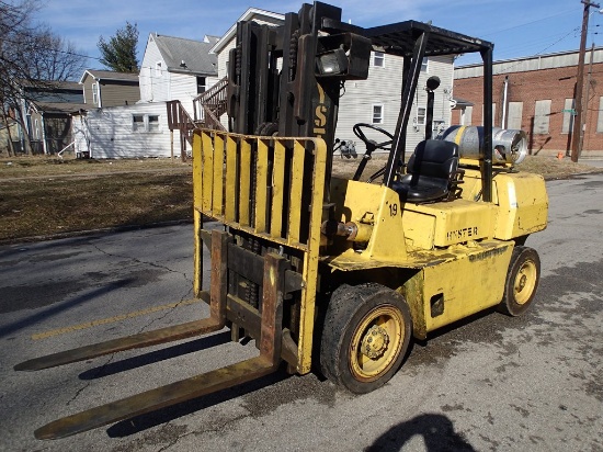 Hyster forklift - model and s/n not found  (see video)