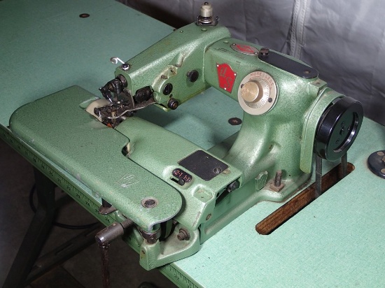 US 718-2 blind stitch sewing machine - s/n 95172