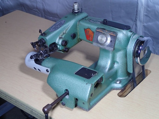 US 99-PB-1 blind stitch sewing machine - s/n 65670