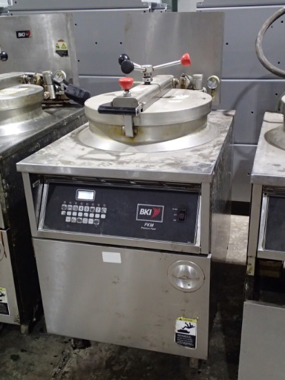 BKI FKM-FC pressure fryer - 208v 3ph