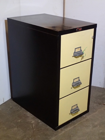 Fire King fireproof filing cabinet - 3 drawer - legal size