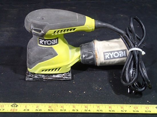 Ryobi S652DG 1/4 sheet sander
