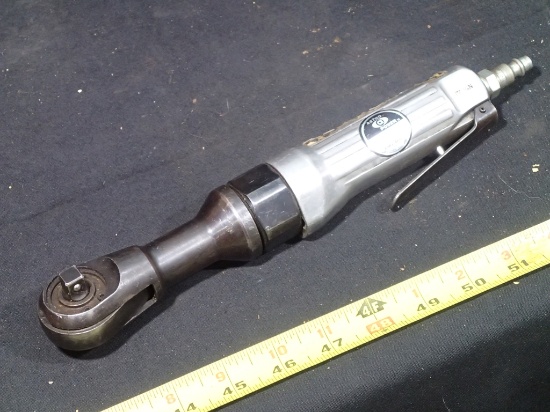 Astro Power 3/8in drive air ratchet