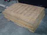(25) pcs. Of 1/2in plywood - (8) 36x48 - (14) 33 1/2x 48 - (3) 22x48