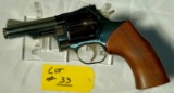 DAN WESSON ARMS