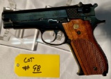 S&W