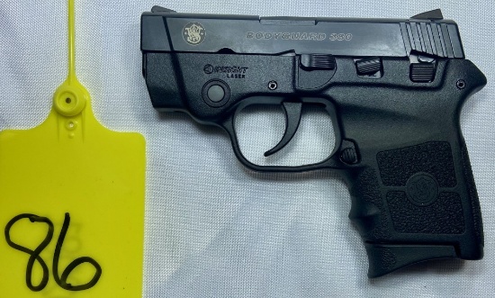 SMITH & WESSON