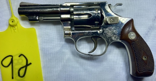SMITH & WESSON