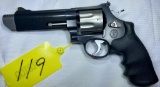 SMITH & WESSON