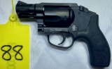 SMITH & WESSON