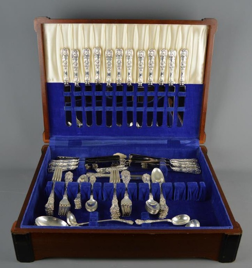 Antique Tiffany "English King" (1885) Sterling Silver Flatware: 76 Pieces w/ Tiffany Silver Clothes