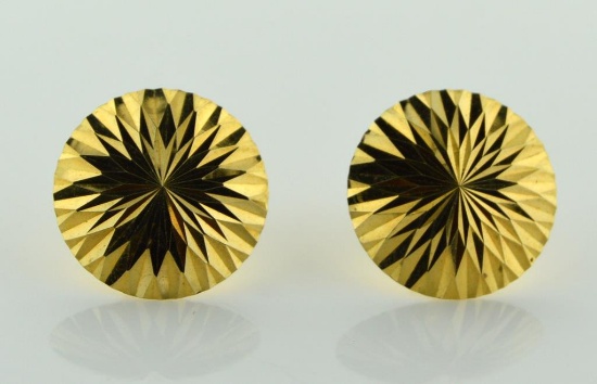 14K Yellow Gold ½ Inch Earrings, 0.8 DWT