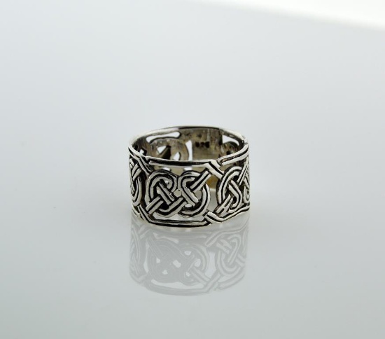 Size 7 Celtic Design Sterling Silver Ring