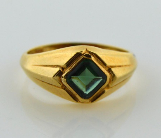 Ladies Size 5.25 Ring: 10K Yellow Gold, Tourmaline