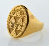9K Yellow Gold Irish Mens Ring, Size 9.25