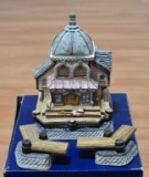 David Winter Cottage; Barnacle Theater Seaside Boardwalk& Dock Accessory w/ Box