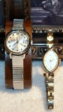 Lot of Ladies Seiko Watches: Automatic 17 Jewels Hi-Beat: Other is a Vintage Mechanical Wind Watch