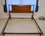 Fine Walnut Mid-Century Modern Full Size Bed