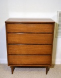 Fine Walnut Mid-Century Modern 4-DWR Chest by Bassett