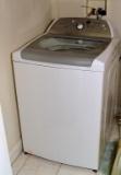 Whirlpool Cabrio Washing Machine Model WTW6800WW1