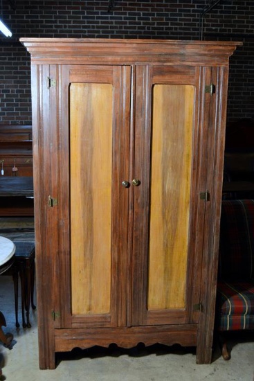 Antique 19th C. Southern US Pine & Pecan Linen Press