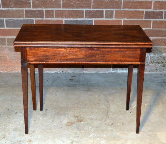 Antique Federal Style Walnut Game Table