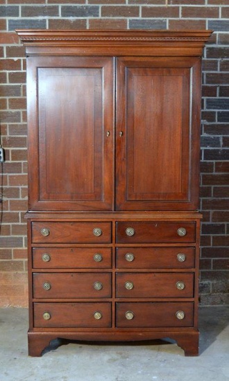 Lexington Palmer Home Collection Mahogany Entertainment / Media Armoire